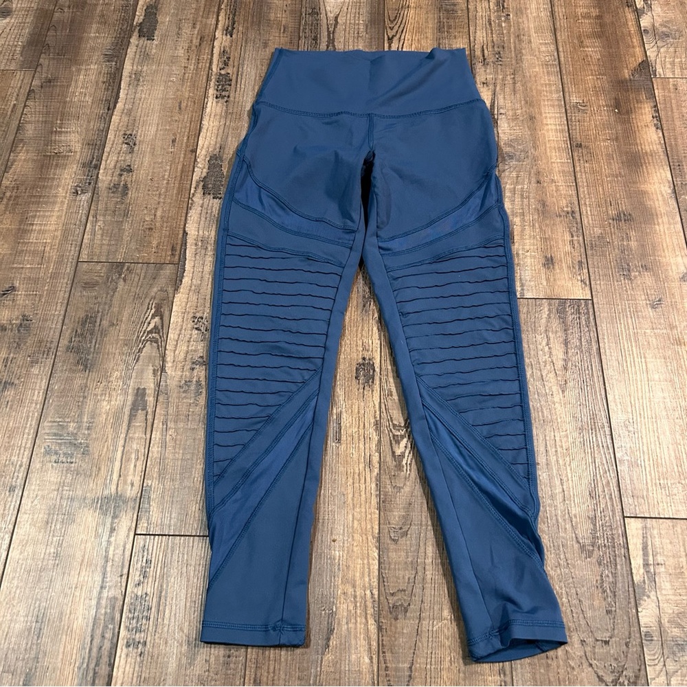 Aerie Leggings Women’s Blue Pull On‎ Size Small S Cropped